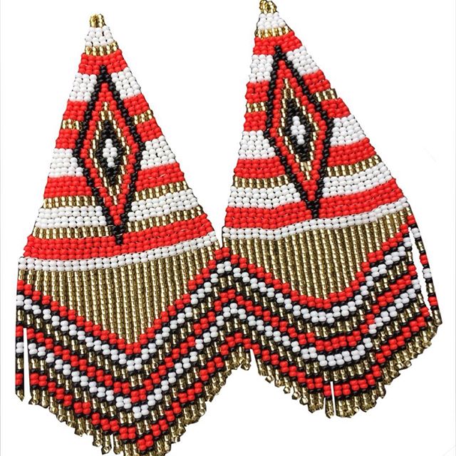 Collares Embera en Chakiras de colores - Aretes Triangulo