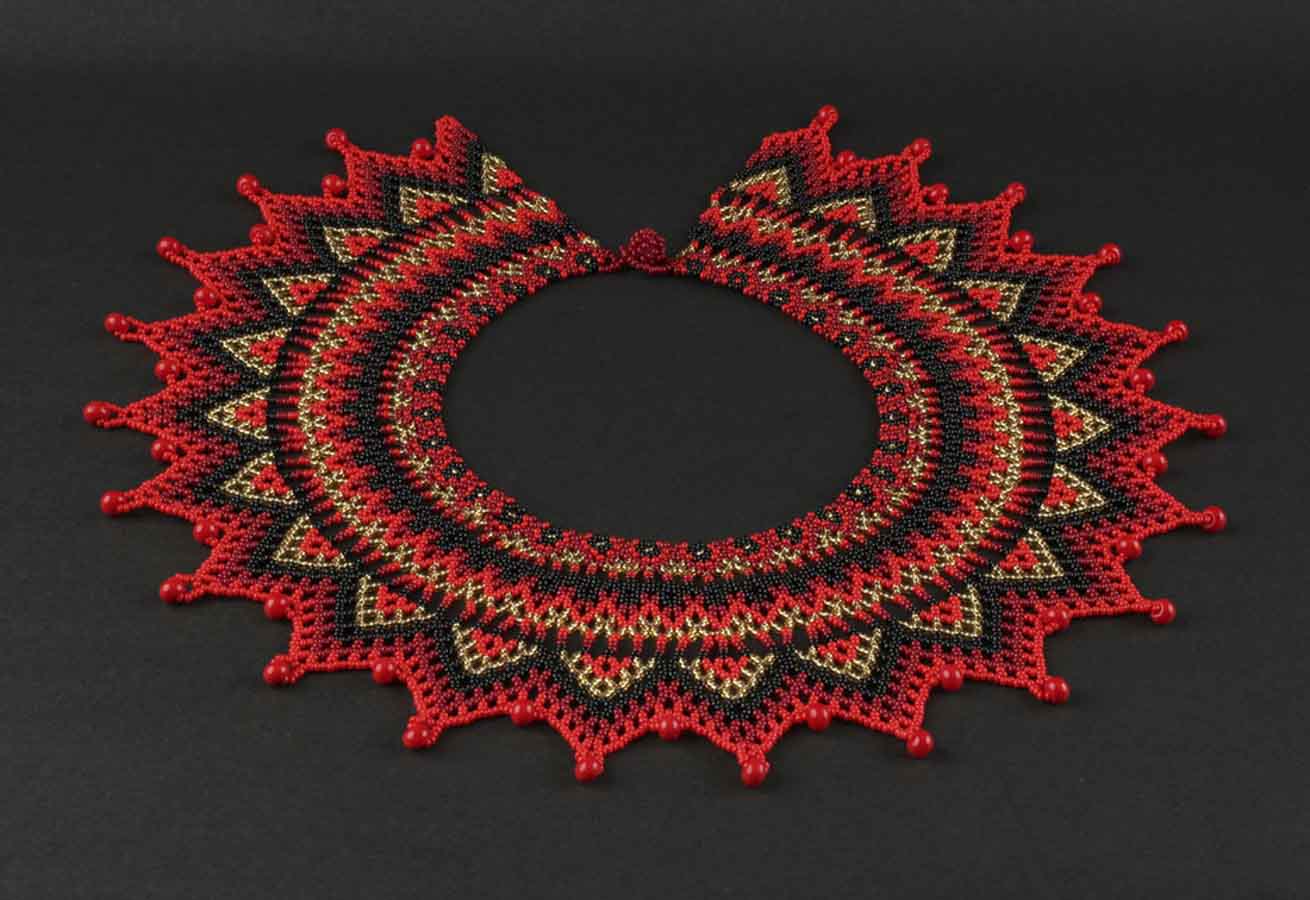 Embera Necklaces beaded with Chakiras - Umada Fur Embera Necklace