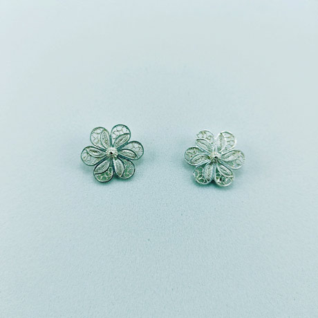 Colombian Silver Filigree - Flower Mompox Filigree Earrings