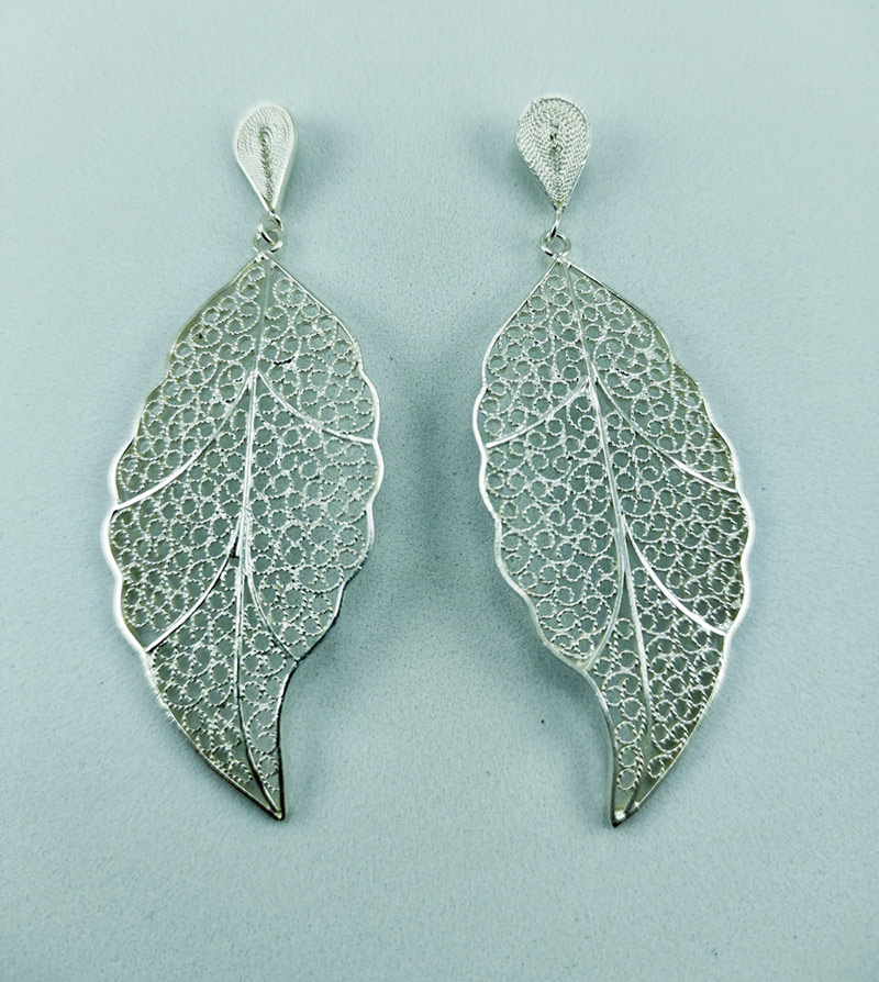 Colombian Silver Filigree - Leaf Mompox Filigree Earrings