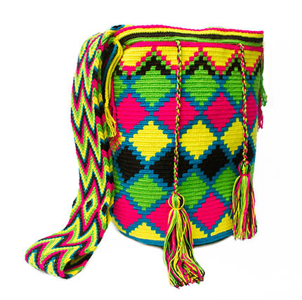 Mochilas Wayuu de La Guajira colombiana - Mochila Wayuu rombos multicolor