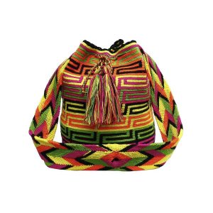Mochila Wayuu en amarillo, fucsia, verde y naranja 2 mochila wayuu colors yellow fucshia green orange