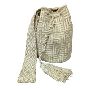 Mochila Wayuu colombiana colores beige y blanco 2 13